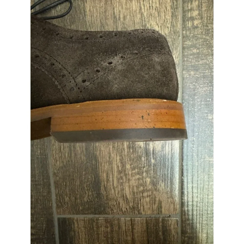 Banana Republic Ortholite Size 10M Brown Suede‎ Longwings Wing Tip Dress Shoes